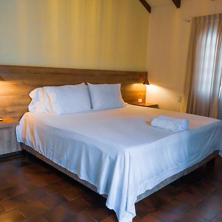 Hotel Boutique La Casa De Piedra Cali Eksteriør billede