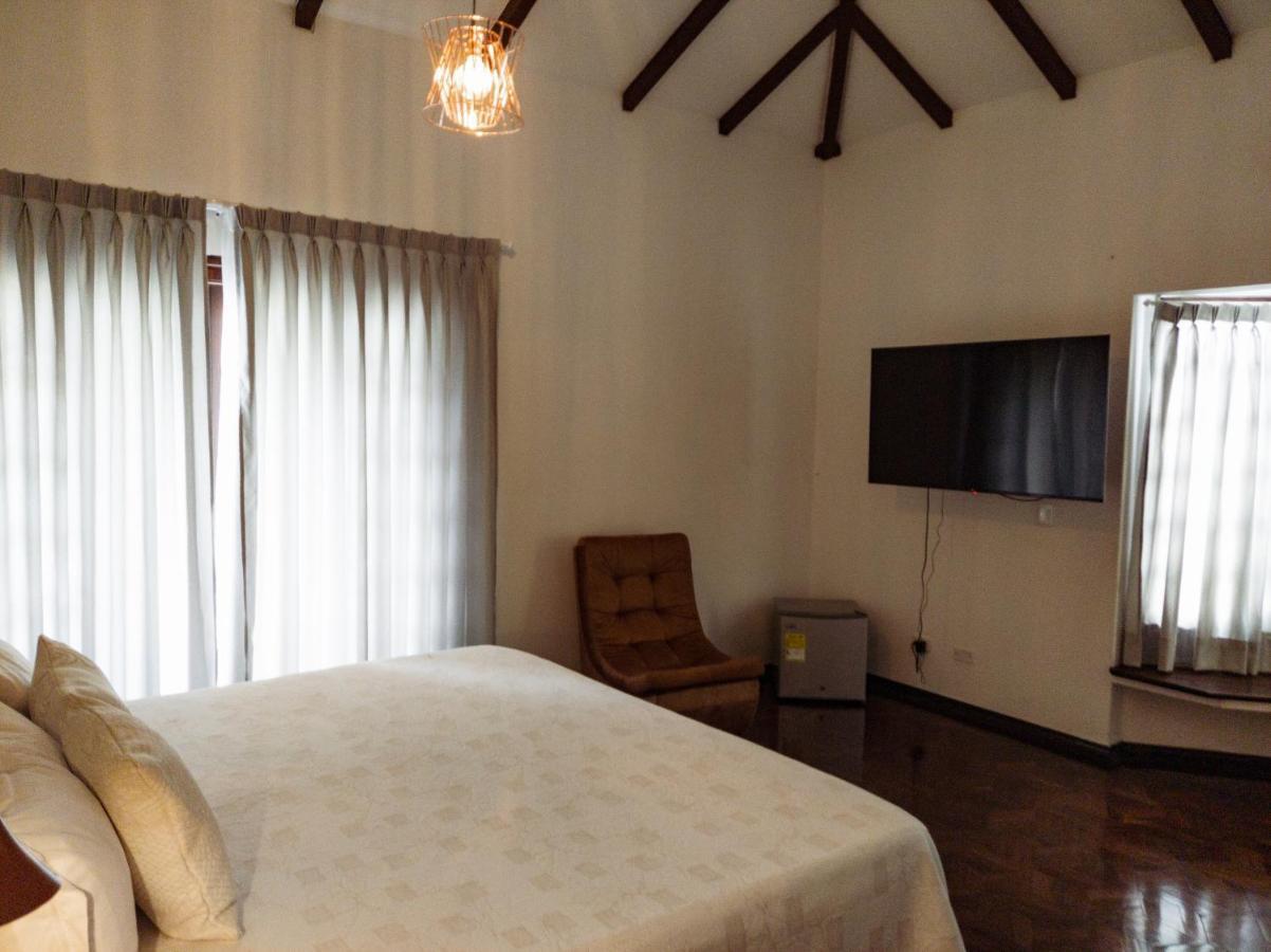 Hotel Boutique La Casa De Piedra Cali Eksteriør billede