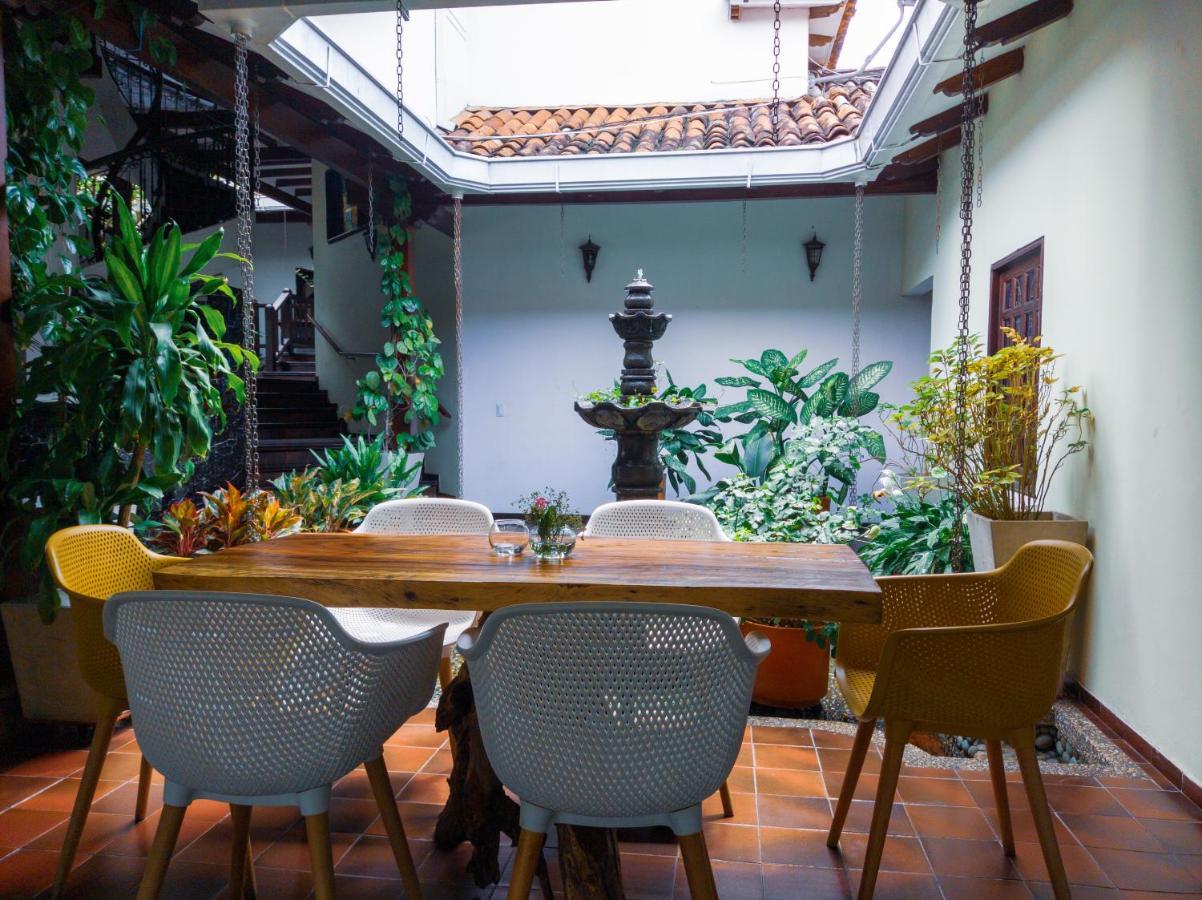 Hotel Boutique La Casa De Piedra Cali Eksteriør billede
