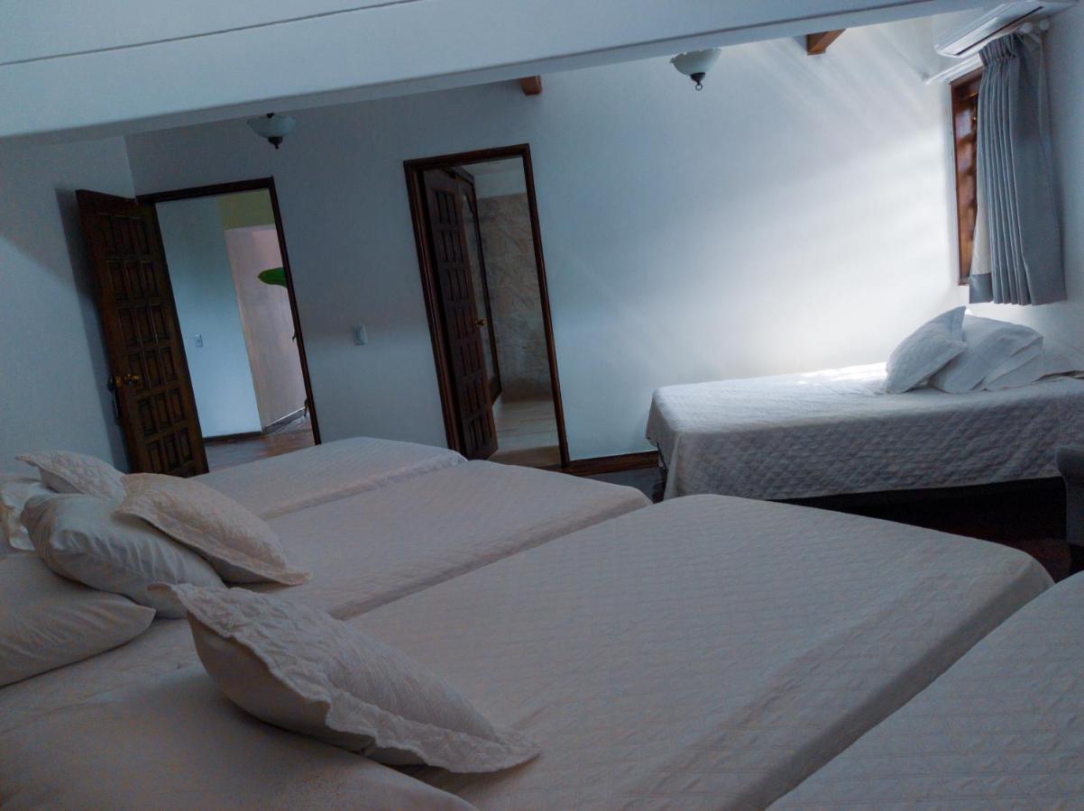 Hotel Boutique La Casa De Piedra Cali Eksteriør billede