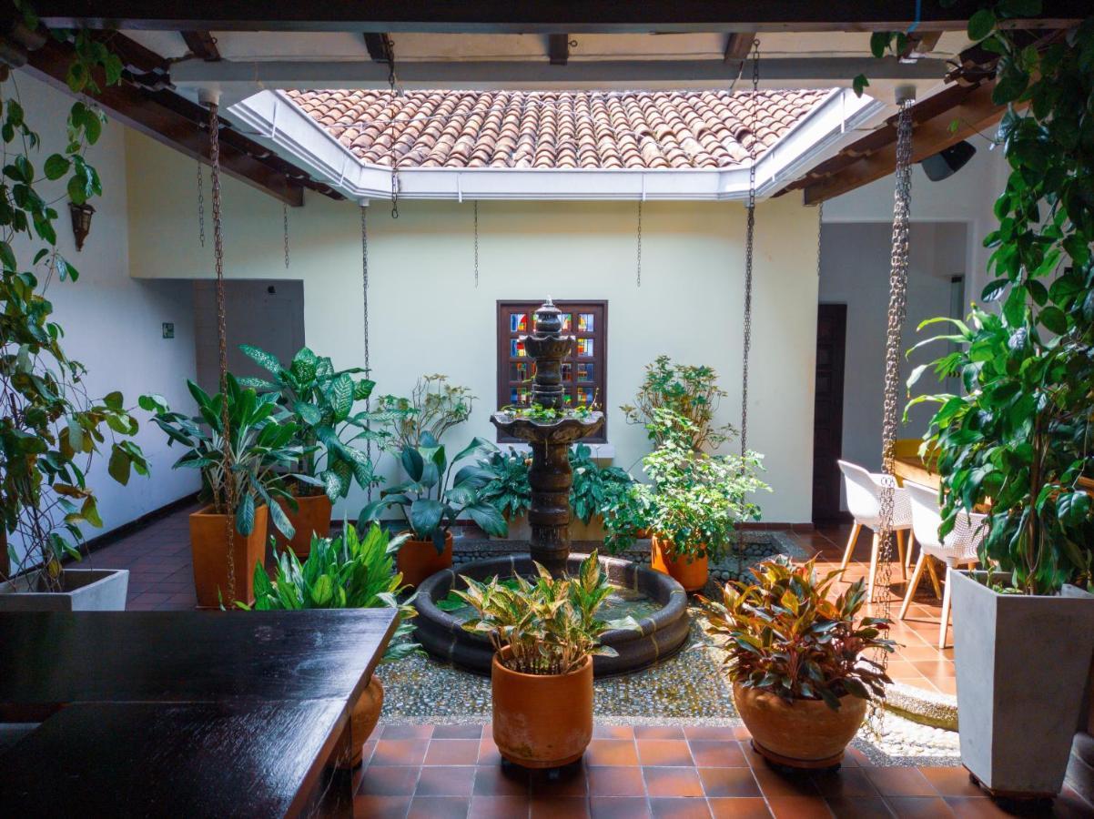 Hotel Boutique La Casa De Piedra Cali Eksteriør billede