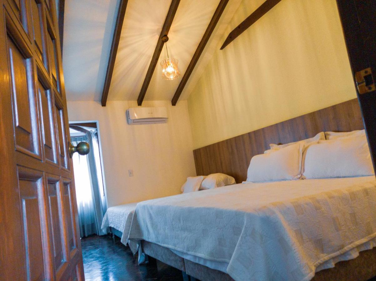 Hotel Boutique La Casa De Piedra Cali Eksteriør billede
