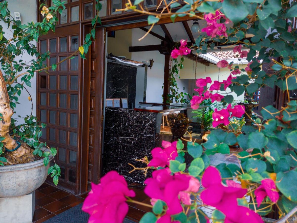 Hotel Boutique La Casa De Piedra Cali Eksteriør billede